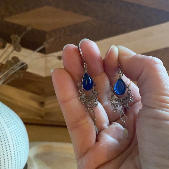 Dark Blue Glass Bead (II) Earring Made in India - Picture 5 of 5